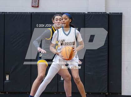 Thumbnail 2 in Sequoyah vs. Horizon Christian Academy photogallery.