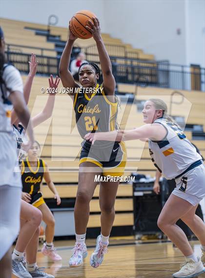 Thumbnail 3 in Sequoyah vs. Horizon Christian Academy photogallery.