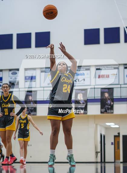 Thumbnail 2 in Sequoyah vs. Horizon Christian Academy photogallery.