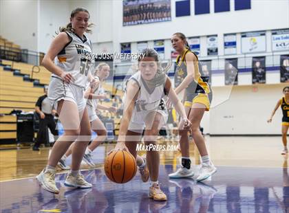 Thumbnail 1 in Sequoyah vs. Horizon Christian Academy photogallery.