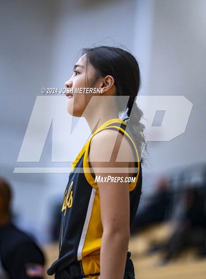 Thumbnail 2 in Sequoyah vs. Horizon Christian Academy photogallery.