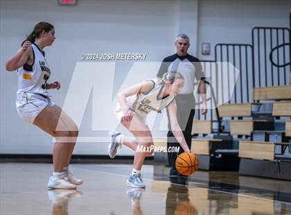 Thumbnail 2 in Sequoyah vs. Horizon Christian Academy photogallery.
