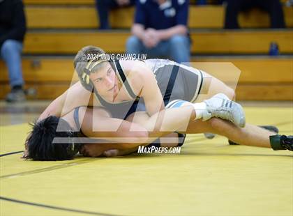Thumbnail 2 in University @ Laguna Hills photogallery.