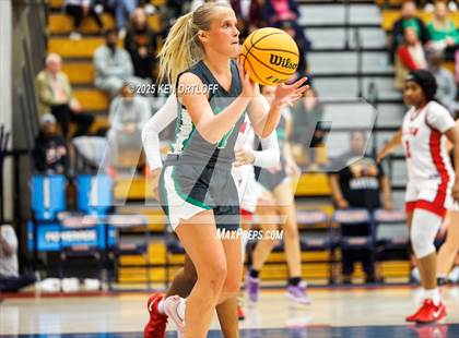 Thumbnail 2 in Roswell @ Milton (GHSA 5A Region 7 Championship Game) photogallery.