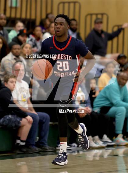Thumbnail 3 in Modesto Christian vs. St. Joseph (MLK Classic @ De La Salle) photogallery.