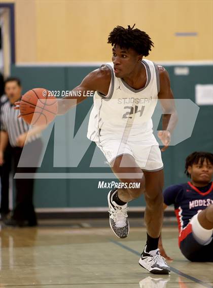 Thumbnail 1 in Modesto Christian vs. St. Joseph (MLK Classic @ De La Salle) photogallery.