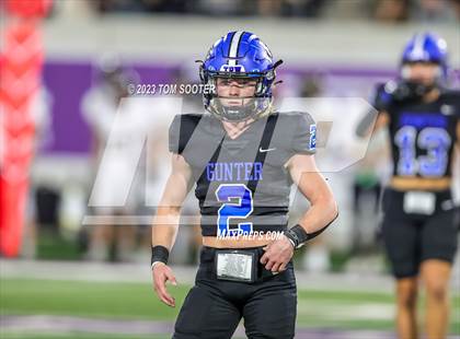 Thumbnail 1 in Canadian @ Gunter (UIL Football 3A D2 Semifinal) photogallery.