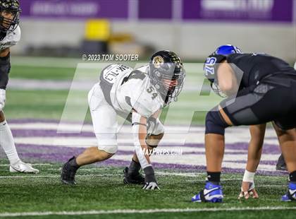 Thumbnail 2 in Canadian @ Gunter (UIL Football 3A D2 Semifinal) photogallery.
