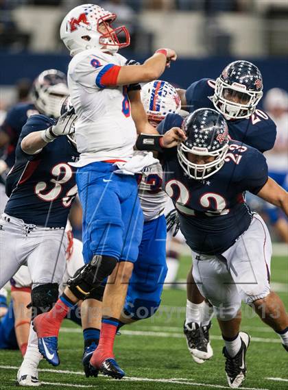 Thumbnail 3 in Ryan vs. Midway (UIL 5A Area Playoff) photogallery.