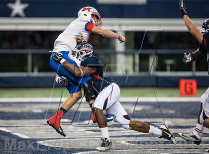 Thumbnail 3 in Ryan vs. Midway (UIL 5A Area Playoff) photogallery.