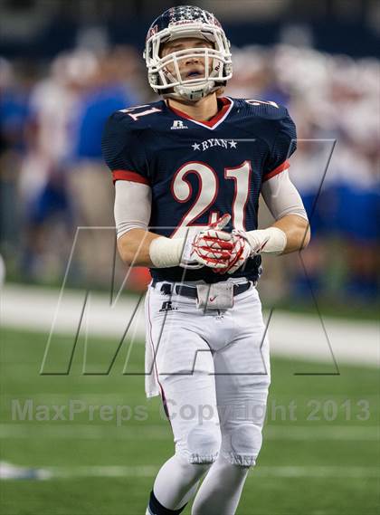 Thumbnail 1 in Ryan vs. Midway (UIL 5A Area Playoff) photogallery.