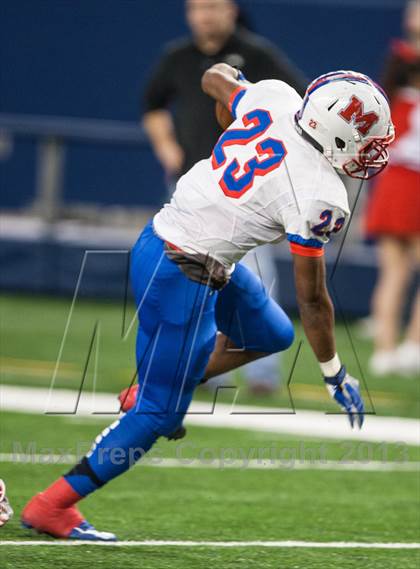 Thumbnail 2 in Ryan vs. Midway (UIL 5A Area Playoff) photogallery.