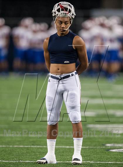 Thumbnail 2 in Ryan vs. Midway (UIL 5A Area Playoff) photogallery.