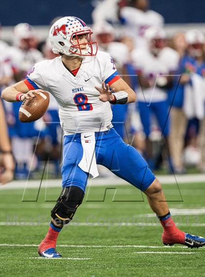 Thumbnail 2 in Ryan vs. Midway (UIL 5A Area Playoff) photogallery.