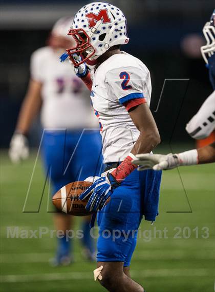 Thumbnail 2 in Ryan vs. Midway (UIL 5A Area Playoff) photogallery.
