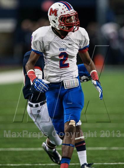 Thumbnail 3 in Ryan vs. Midway (UIL 5A Area Playoff) photogallery.