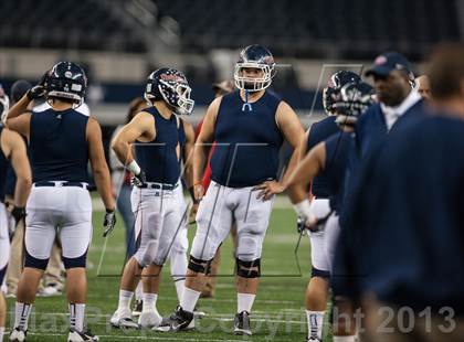 Thumbnail 2 in Ryan vs. Midway (UIL 5A Area Playoff) photogallery.