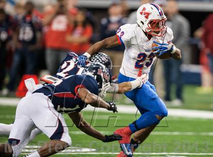Thumbnail 1 in Ryan vs. Midway (UIL 5A Area Playoff) photogallery.