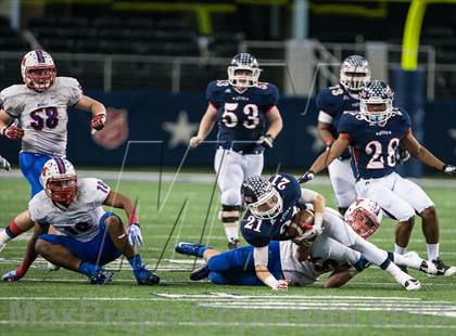Thumbnail 1 in Ryan vs. Midway (UIL 5A Area Playoff) photogallery.