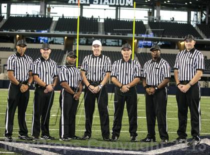 Thumbnail 1 in Ryan vs. Midway (UIL 5A Area Playoff) photogallery.