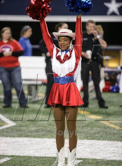 Thumbnail 1 in Ryan vs. Midway (UIL 5A Area Playoff) photogallery.