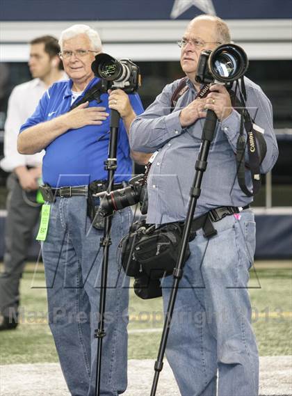 Thumbnail 2 in Ryan vs. Midway (UIL 5A Area Playoff) photogallery.