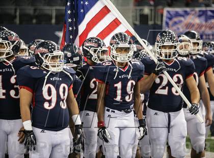 Thumbnail 2 in Ryan vs. Midway (UIL 5A Area Playoff) photogallery.