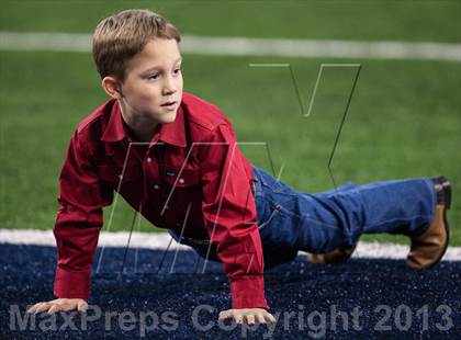 Thumbnail 1 in Ryan vs. Midway (UIL 5A Area Playoff) photogallery.