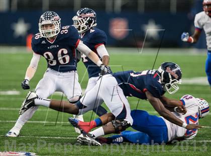 Thumbnail 3 in Ryan vs. Midway (UIL 5A Area Playoff) photogallery.