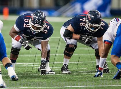 Thumbnail 3 in Ryan vs. Midway (UIL 5A Area Playoff) photogallery.