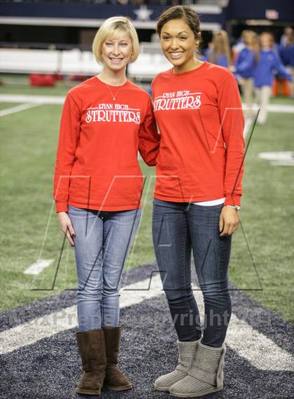 Thumbnail 3 in Ryan vs. Midway (UIL 5A Area Playoff) photogallery.