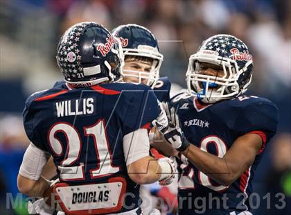 Thumbnail 3 in Ryan vs. Midway (UIL 5A Area Playoff) photogallery.