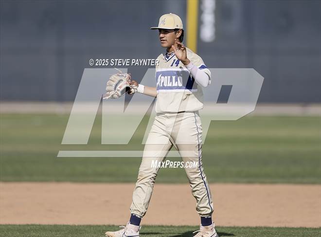 null - Photo 01