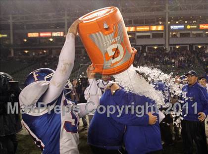 Thumbnail 3 in Serra vs. Folsom (CIF State D2 Final) photogallery.