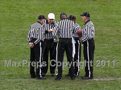 Thumbnail 1 in Serra vs. Folsom (CIF State D2 Final) photogallery.