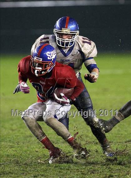 Thumbnail 3 in Serra vs. Folsom (CIF State D2 Final) photogallery.