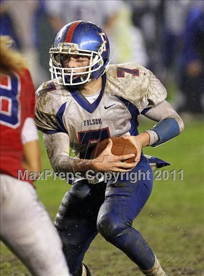 Thumbnail 1 in Serra vs. Folsom (CIF State D2 Final) photogallery.