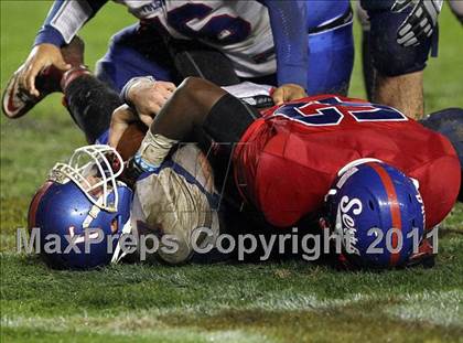Thumbnail 1 in Serra vs. Folsom (CIF State D2 Final) photogallery.