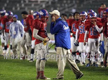 Thumbnail 1 in Serra vs. Folsom (CIF State D2 Final) photogallery.