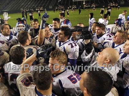 Thumbnail 3 in Serra vs. Folsom (CIF State D2 Final) photogallery.