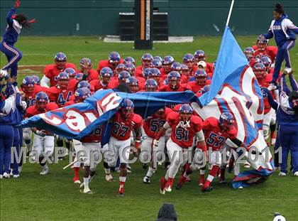 Thumbnail 2 in Serra vs. Folsom (CIF State D2 Final) photogallery.
