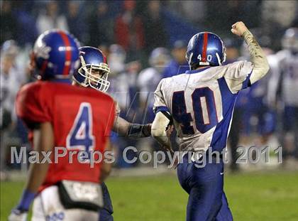 Thumbnail 1 in Serra vs. Folsom (CIF State D2 Final) photogallery.