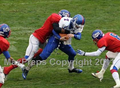 Thumbnail 3 in Serra vs. Folsom (CIF State D2 Final) photogallery.