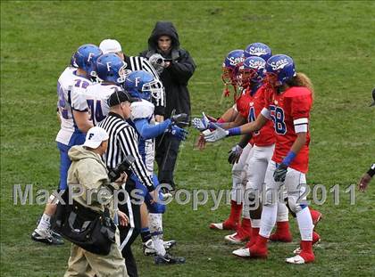Thumbnail 1 in Serra vs. Folsom (CIF State D2 Final) photogallery.