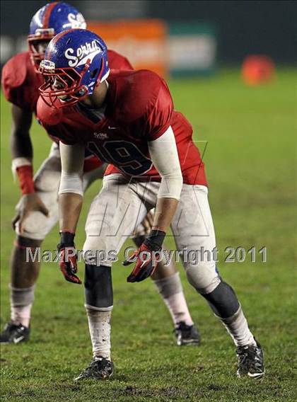 Thumbnail 1 in Serra vs. Folsom (CIF State D2 Final) photogallery.