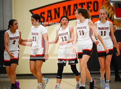 Thumbnail 2 in Hillsdale @ San Mateo photogallery.