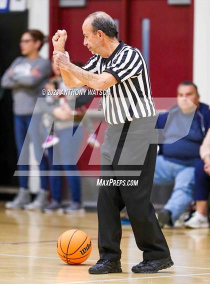 Thumbnail 2 in University vs. Vaughn photogallery.