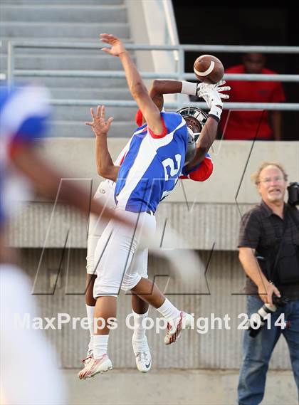Thumbnail 2 in North Texas All-Star Game photogallery.