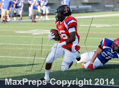 Thumbnail 2 in North Texas All-Star Game photogallery.