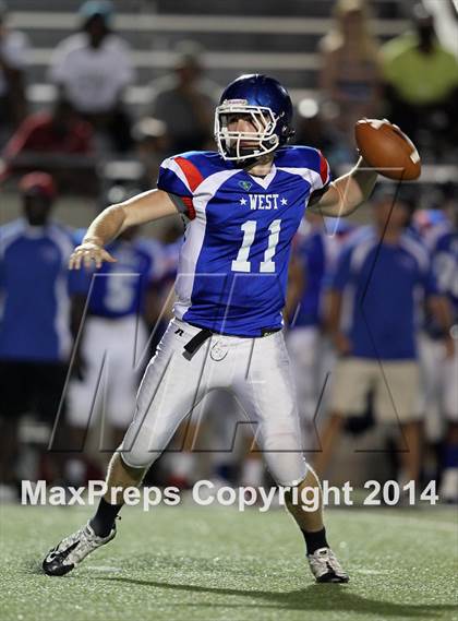 Thumbnail 2 in North Texas All-Star Game photogallery.